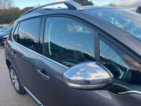 Peugeot 2008 1.2 VTi Allure Euro 5 5dr 11
