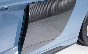 Audi R8 V10 PERFORMANCE CARBON BLACK 26