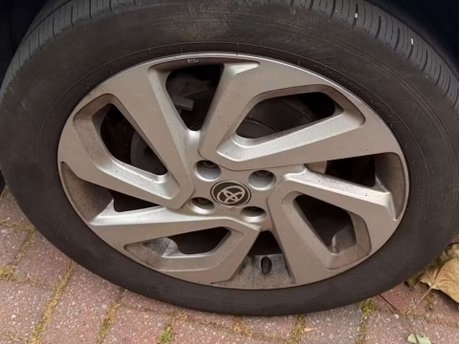 Toyota Aygo X 1.0 VVT-i Pure Hatchback 5dr Petrol x-shift Euro 6 (s/s) (72 ps) 9