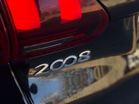 Peugeot 2008 1.2 PureTech Allure Euro 6 5dr 41