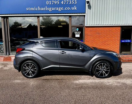 Toyota C-HR 2.0 C-HR Excel HEV CVT 5dr 10