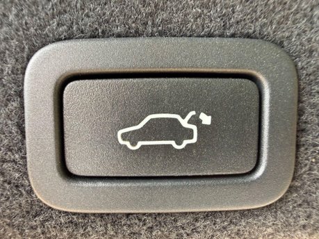 Volvo XC60 2.0 D4 SE Lux Nav Auto Euro 6 (s/s) 5dr 22