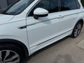 Volkswagen Tiguan R LINE TSI BMT 4MOTION DSG 12