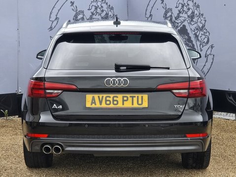 Audi A4 AVANT TDI S LINE 8