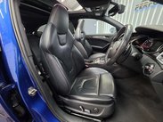 Audi RS4 4.2 FSI V8 Estate 5dr Petrol S Tronic quattro Euro 5 (450 ps) 7