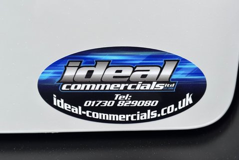 Vauxhall Combo L2H1 2300 Dynamic Panel Van 16