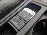 Volkswagen Golf GT TSI ACT BLUEMOTION TECHNOLOGY DSG 27