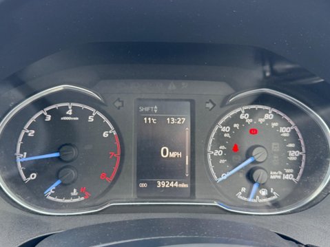 Toyota Yaris 1.5 VVT-i Y20 Euro 6 5dr 32