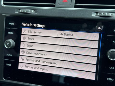 Volkswagen Golf 1.0 TSI SE Nav Euro 6 (s/s) 5dr 13