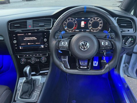 Volkswagen Golf 2.0 Golf R TSi Semi-Auto 4WD 5dr 38
