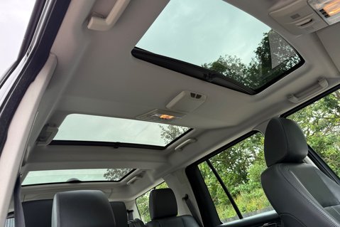 Land Rover Discovery SDV6 HSE - TWO OWNERS - 10 SERVICES - CAMBELT - TOWBAR 55