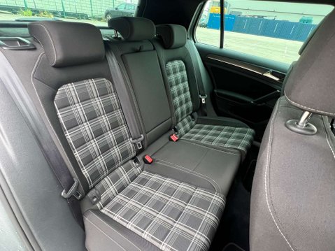 Volkswagen Golf 2.0 Golf GTD TDI Semi-Automatic 5dr - NATIONAL DELIVERY* 18