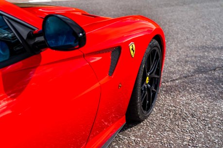 Ferrari 599 GTO FULL FSH. 1 OF 60 RHD. UK SUPPLIED. PAINTED LIVERY. 6