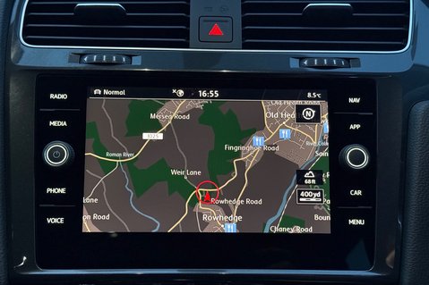 Volkswagen e-Golf E-GOLF - 12 MONTHS MOT -APPLE CAR PLAY  35