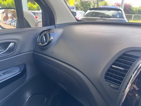 Renault Captur 1.2 TCe ENERGY Dynamique S Nav Auto Euro 6 (s/s) 5dr 12