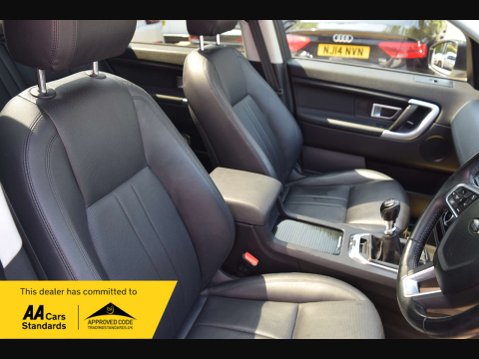 Land Rover Discovery Sport 2.0 Discovery Sport HSE Edition4 5dr 42