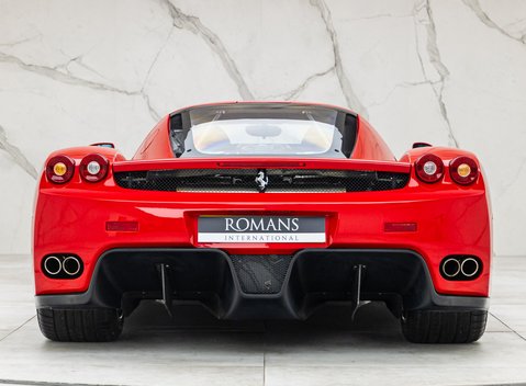 Ferrari Enzo 8