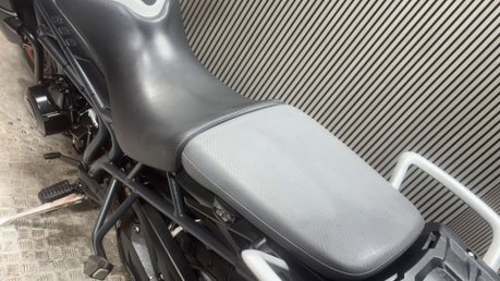 Triumph Tiger 2012 39K RECENTLY SERVICED LONG MOT ADVENTURE BIKE 800CC 43