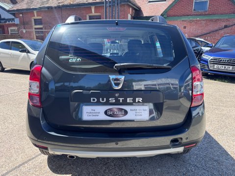 Dacia Duster PRESTIGE DCI 9