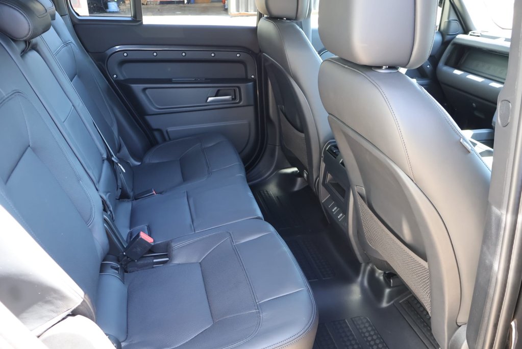 Land Rover Defender 110 BRAND NEW HARD TOP X-DYNAMIC HSE WITH A GENUINE REAR SEAT CONVERSION 27