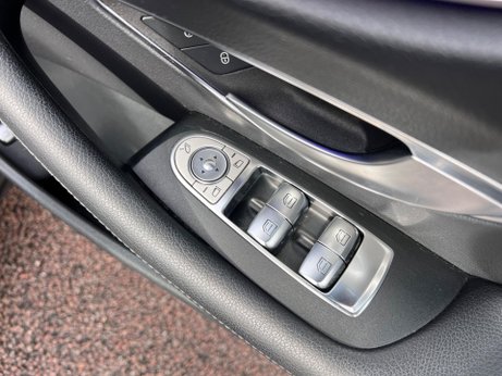 Mercedes-Benz E Class 2.0 E220d AMG Line (Premium) G-Tronic+ Euro 6 (s/s) 2dr 41