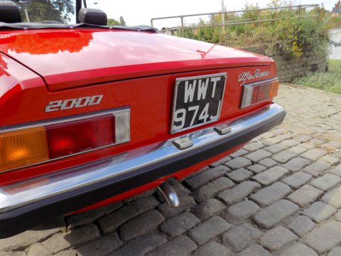 Alfa Romeo Spider 2000 Spider Veloce - LHD 51