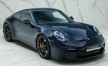 Porsche 911 GT3 TOURING (992) 11