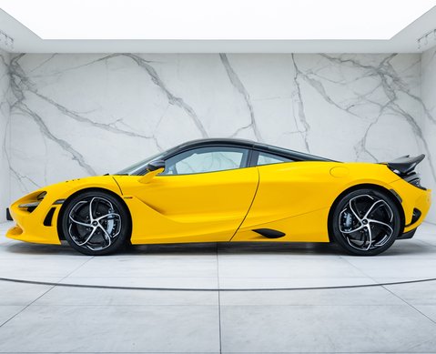 McLaren 750S 