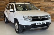 Dacia Duster 1.5 dCi Laureate SUV 5dr Diesel Manual Euro 5 (110 ps) 1