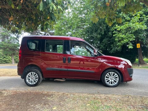 Fiat Doblo ELEGANZA MULTIJET DUALOGIC 9