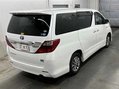 Toyota Alphard 2.4 HYBRID 6