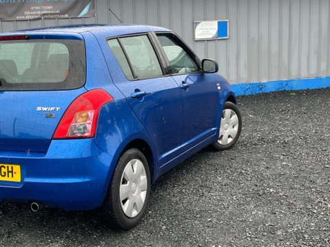 Suzuki Swift 1.3 TD SZ3 5dr 27