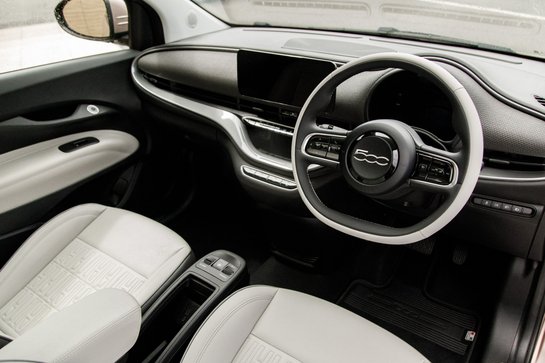 Fiat 500e LA PRIMA