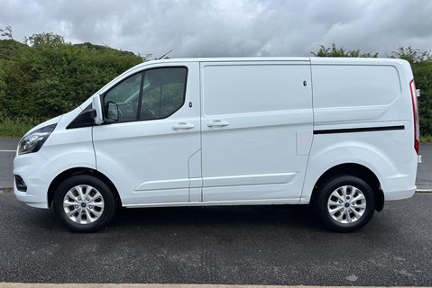 Ford Transit Custom 280 L1 130 ps Limited Panel Van - No VAT 7