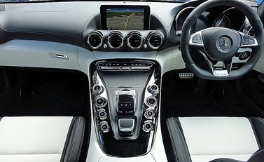 Mercedes-Benz Amg GT GT S 12