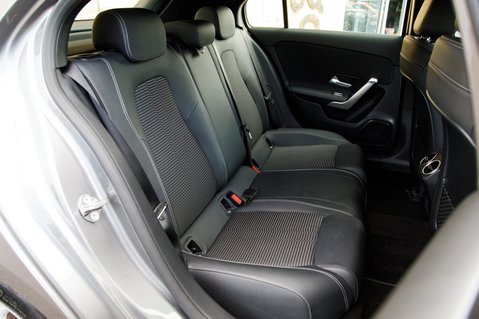 Mercedes-Benz A Class A 200 SPORT EXECUTIVE 38