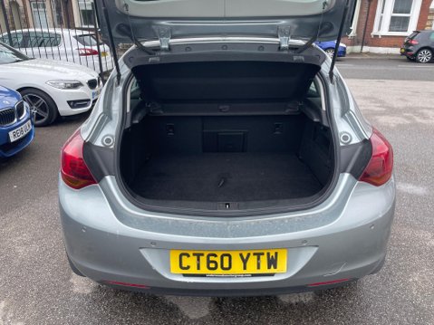 Vauxhall Astra 1.6 16v Elite Auto Euro 5 5dr 10