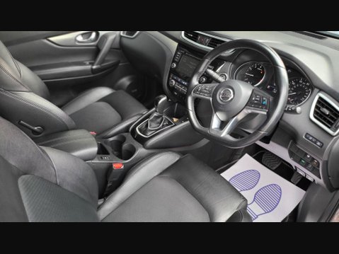 Nissan Qashqai DIG-T TEKNA DCT 2