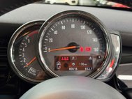 Mini Hatch 1.5 Cooper Classic Hatchback 5dr Petrol Steptronic Euro 6 (s/s) (136 ps) 29