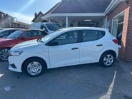 Dacia Sandero 1.0 TCe Essential Euro 6 (s/s) 5dr 2