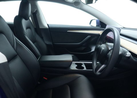 Tesla Model 3 Standard Range Plus Saloon 4dr Electric Auto RWD (241 bhp) 39