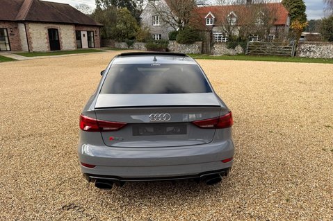 Audi RS3 2.5 TFSI S Tronic quattro Euro 6 (s/s) 4dr 10