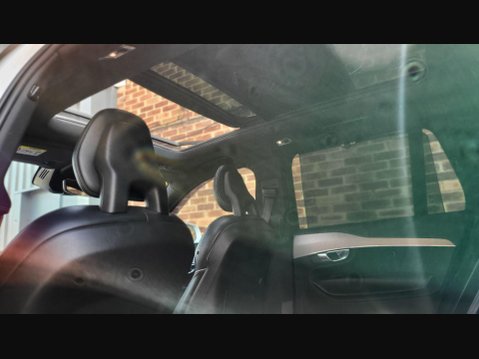 Volvo XC90 D5 POWERPULSE R-DESIGN PRO AWD 18