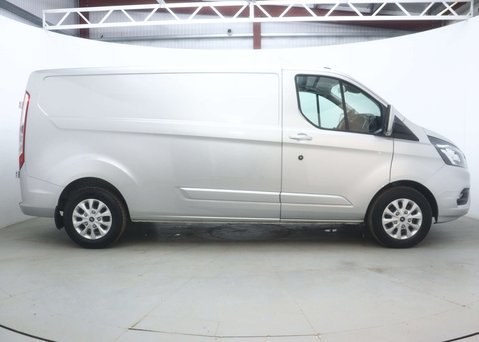 Ford Transit Custom 2.0 Transit Custom 300 Limited EcoBlue 5dr 12