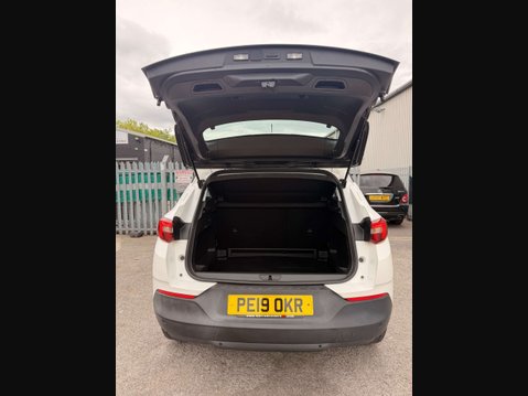 Vauxhall Grandland X 1.2 Grandland X SE T S/S 5dr 19
