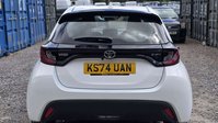 Toyota Yaris 1.5 VVT-h Icon Hatchback 5dr Petrol Hybrid E-CVT Euro 6 (s/s) (116 ps) 7