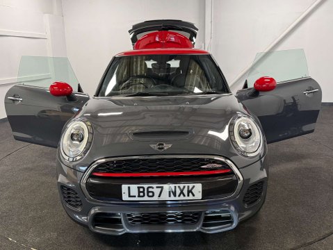 Mini Hatch 2.0 John Cooper Works 3dr 8