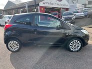 Ford Ka 1.2 ZETEC 8