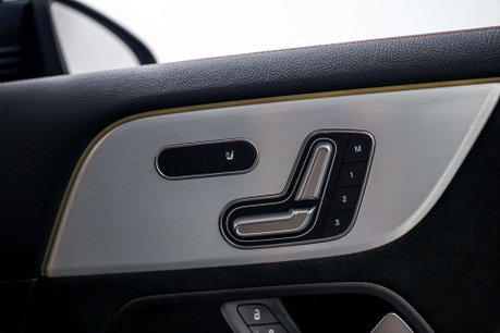 Mercedes-Benz EQA EQA 350 AMG Line Premium Plus 4M 4WD 5dr 24