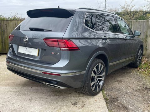 Volkswagen Tiguan Allspace 2.0 TDI R-Line DSG 4Motion Euro 6 (s/s) 5dr 5